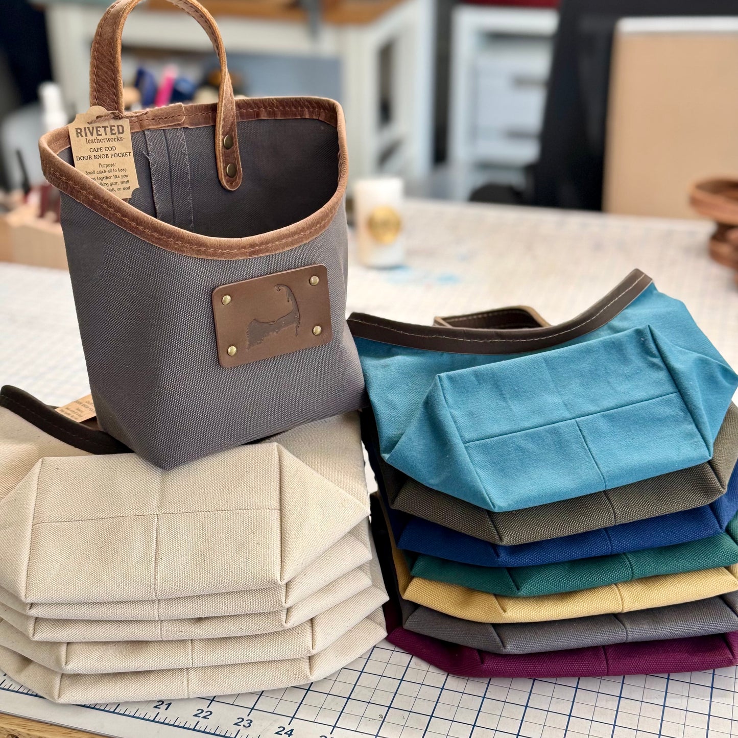 Door Knob Pocket - Raspberry