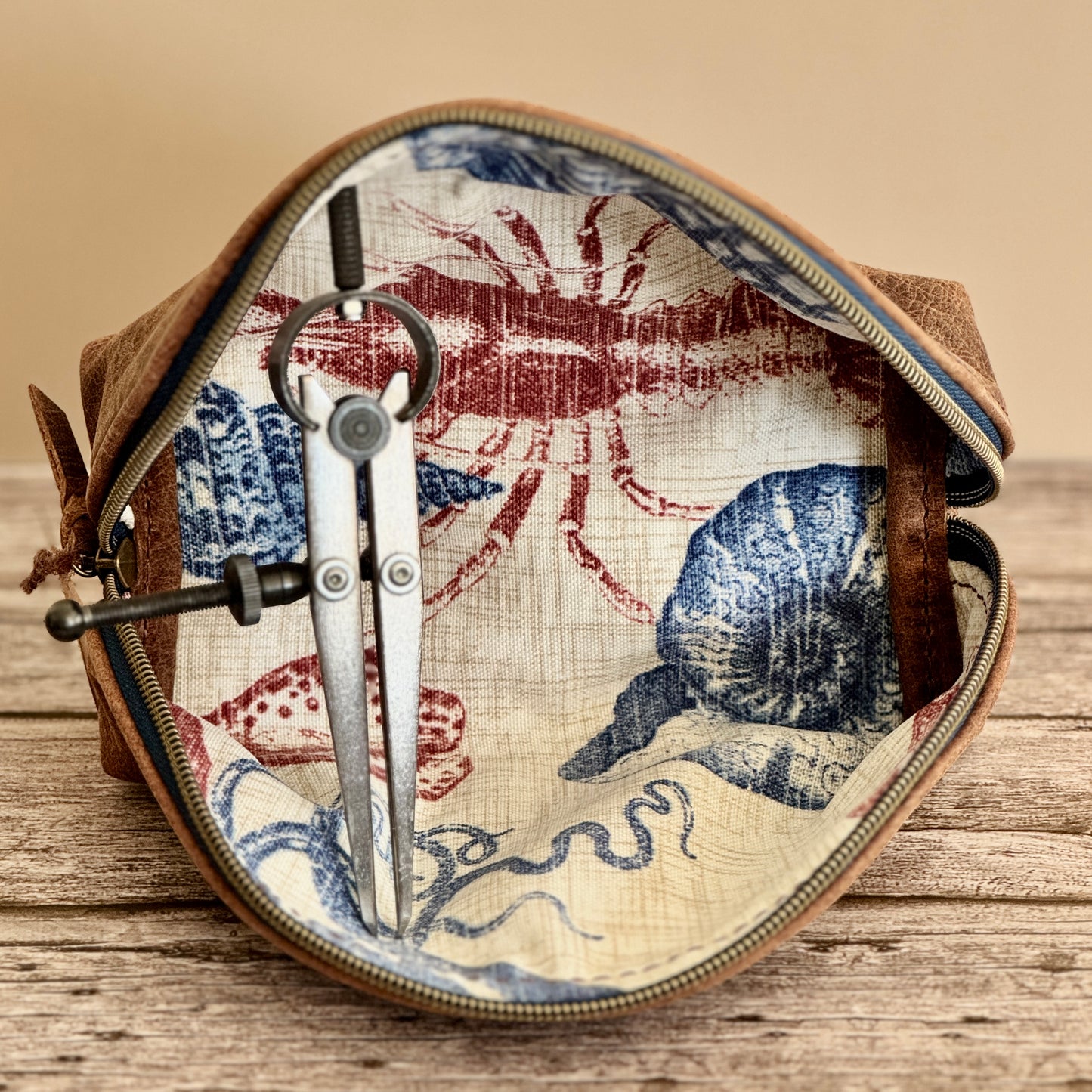 Crazy Horse Brown with Ocean Interior - #558