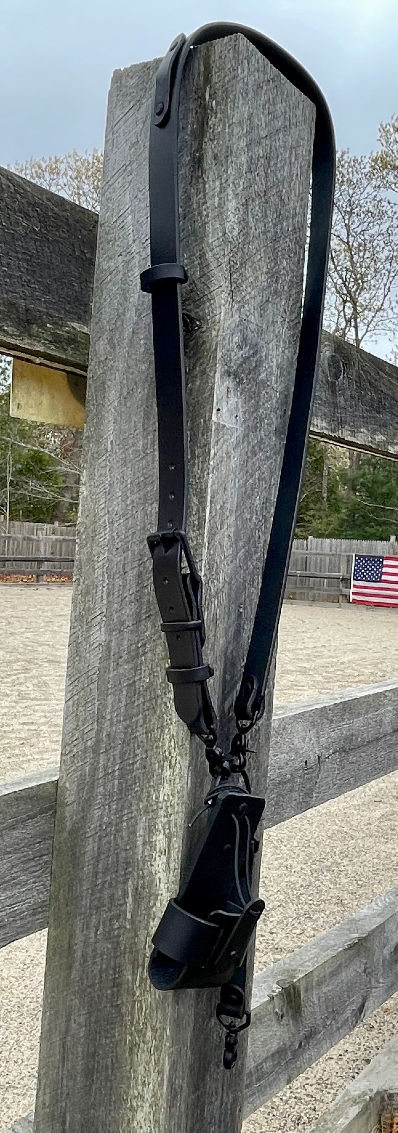 Plain Black Radio Strap Set