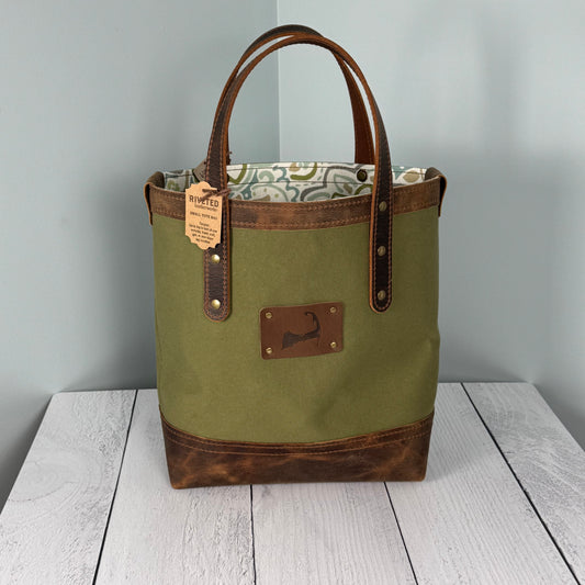 Field Bean Green Tote #52689