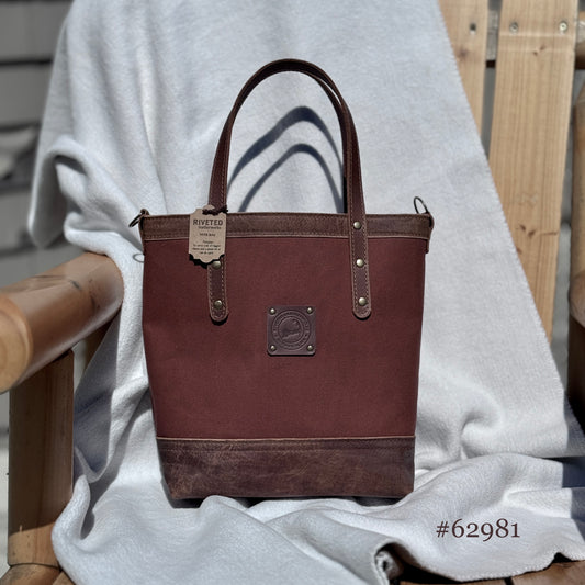 Chestnut Tote #62981