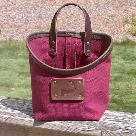 Door Knob Pocket - Cranberry