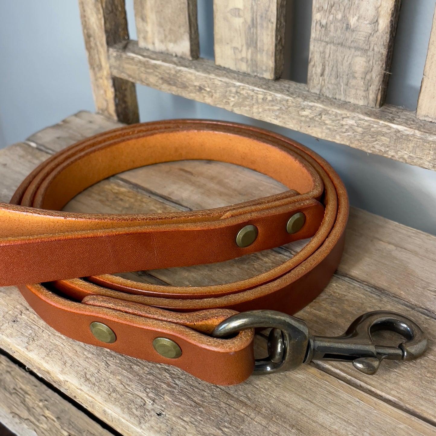 3/4" Extra Grip Leash - Medium Weight English Bridle